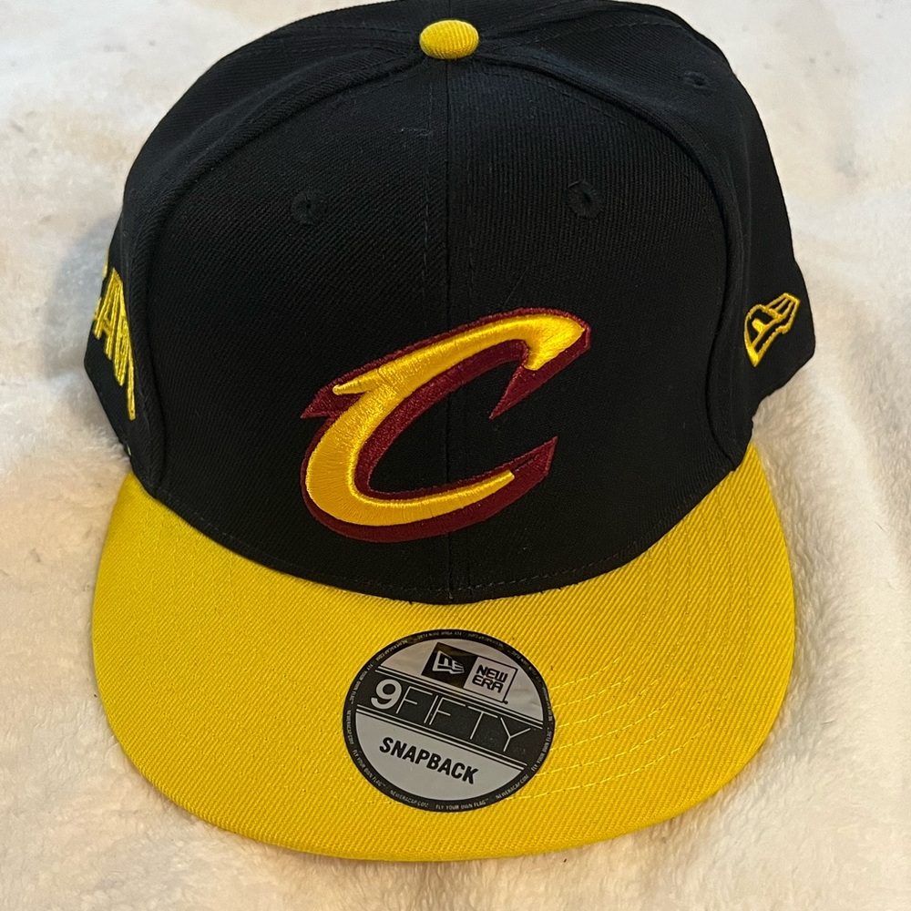 New Era Black and Yellow 9FIFTY Cap